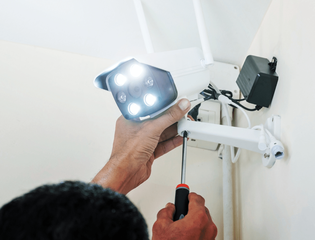 Wireless VS Wired CCTV Camera – Pros and Cons